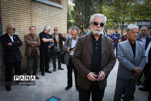 مراسم تشییع پیکر ابراهیم آبادی