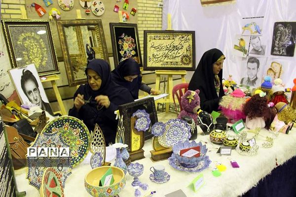 افتتاح نمایشگاه دستاوردهای کانون‌های فرهنگی تربیتی استان خوزستان
