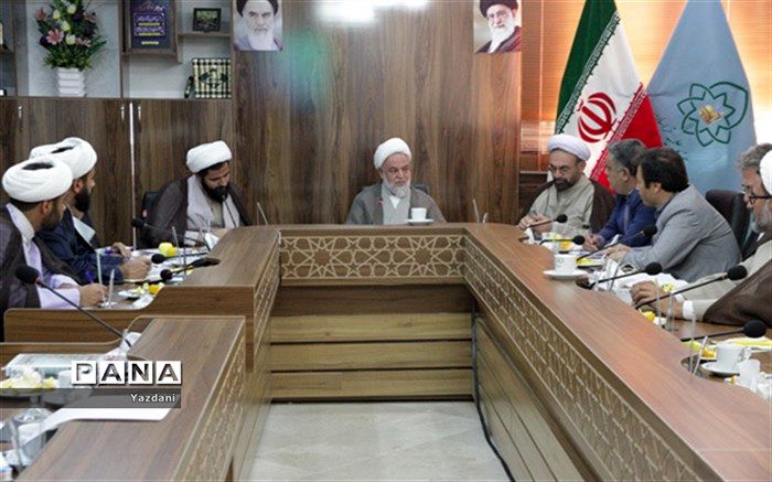 بیانیه گام دوم انقلاب محور فعالیت کمیته همکاری حوزه علمیه و آموزش‌وپرورش باشد