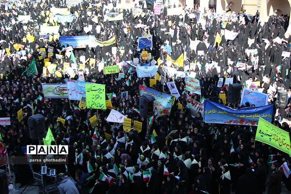 راهپیمایی یوم الله 13 آبان در یزد