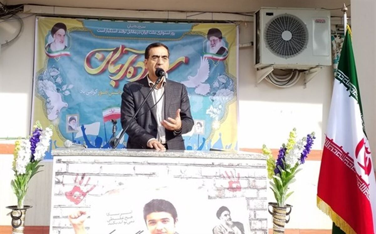 مسئولیت‌بخشی به دانش‌آموزان رمز پایداری ارزش‌های انقلاب است