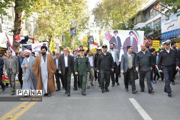راهپیمایی روز 13 آبان در مرکز مازندران