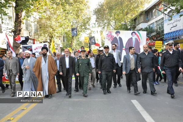 راهپیمایی روز 13 آبان در مرکز مازندران