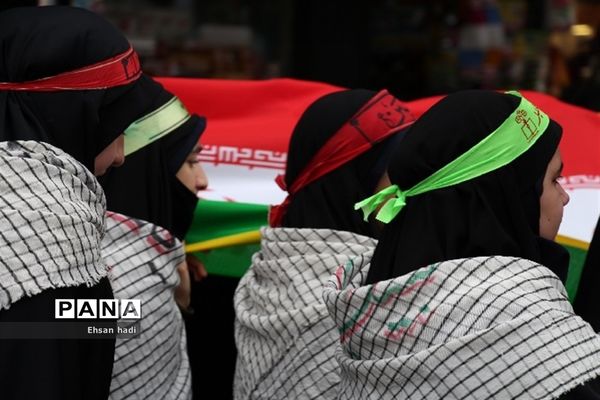 راهپیمایی ضداستکباری ۱۳ آبان