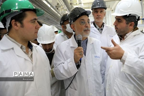 بازدید رئیس سازمان انرژی اتمی از تاسیسات مجتمع غنی سازی نطنز