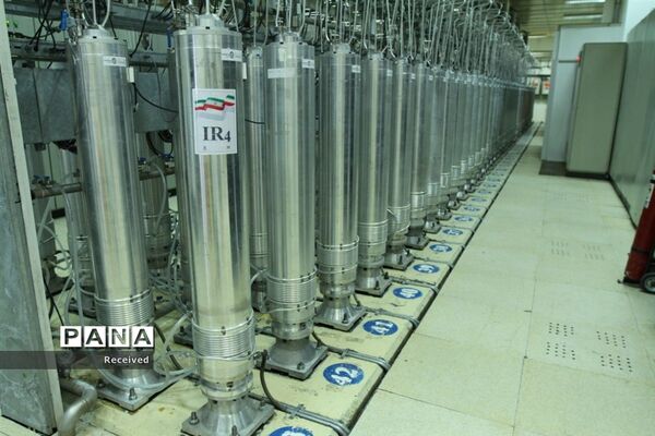 بازدید رئیس سازمان انرژی اتمی از تاسیسات مجتمع غنی سازی نطنز