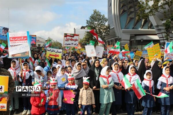 حضور دانش‌‌آموزان پیشتاز قائم‌شهر در راهپیمایی 13 آبان