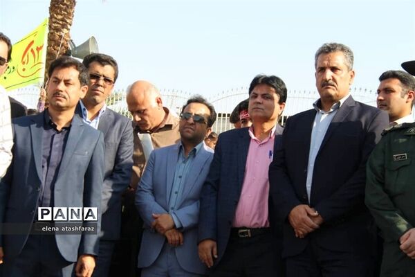 راهپیمایی روز 13 آبان در دشتستان