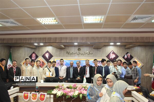 تجلیل ازبرگزیدگان اردوی ملی پیشتازان دختر و پسر استان زنجان
