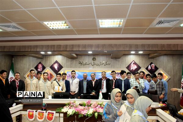 تجلیل ازبرگزیدگان اردوی ملی پیشتازان دختر و پسر استان زنجان