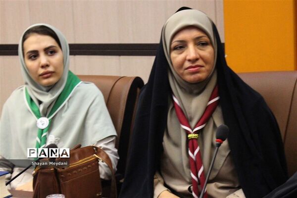 نشست مجامع مربیان و اعضاء سازمان دانش‌آموزی شهرستان‌های استان تهران