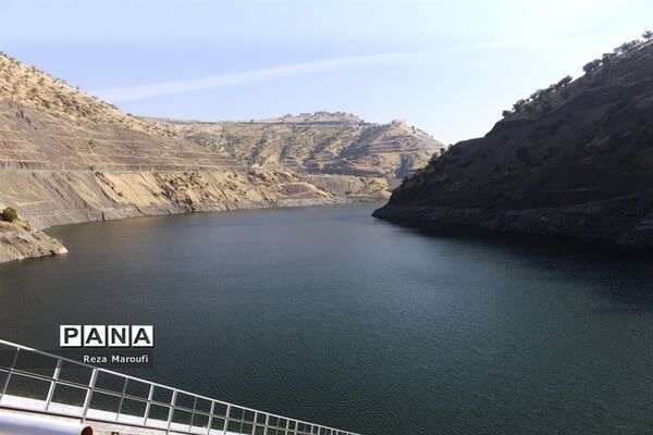 آغاز بهره برداری از نیروگاه برق آبی سردشت  با حضور رئیس مجلس و وزیر نیرو