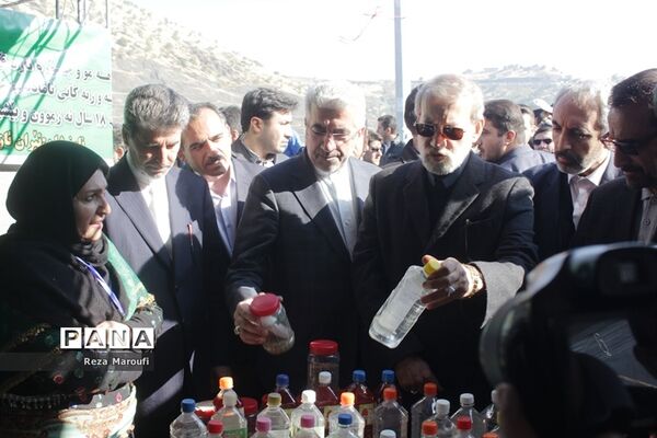 آغاز بهره برداری از نیروگاه برق آبی سردشت  با حضور رئیس مجلس و وزیر نیرو