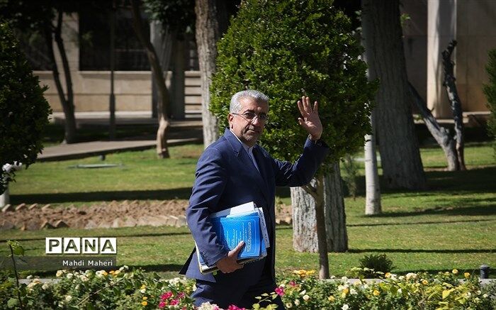 وزیر نیرو: سالانه ۴.۳ میلیارد متر مکعب پساب در کشور تولید می‌شود