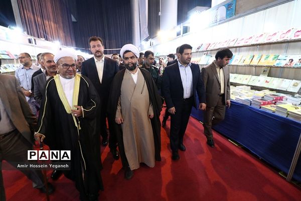 افتتاحیه نمایشگاه بزرگ کتاب  کیش