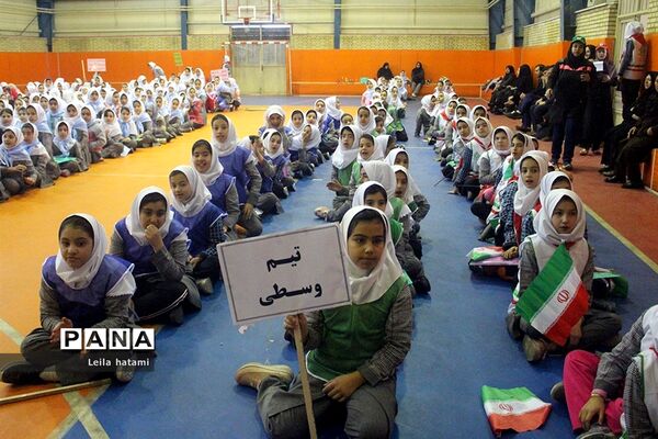 افتتاح المپیاد درون مدرسه ای دبستان منیر باسمنج
