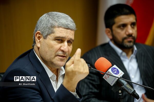 امضای تفاهم‌نامه همکاری معاونت تربیت‌بدنی و سلامت وزارت آموزش و پرورش با فدراسیون کشتی