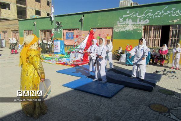 برگزاری المپیاد ورزشی درون مدرسه ای در نی ریز