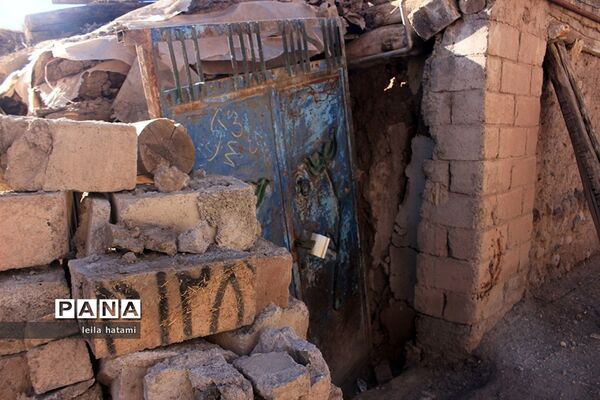 روستای ورنکش میانه 3 روز پس از زلزله