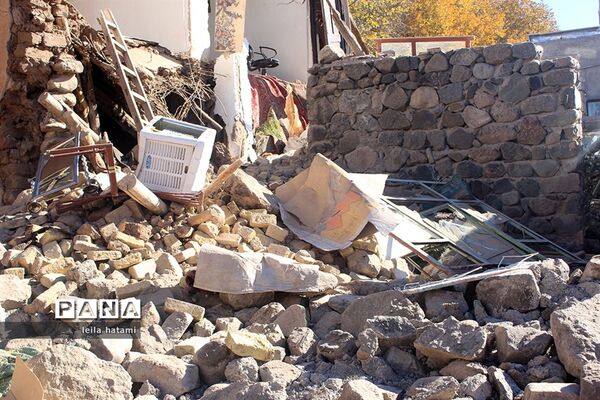 روستای ورنکش میانه 3 روز پس از زلزله