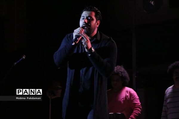 کنسرت احسان خواجه‌امیری در ساری
