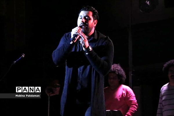 کنسرت احسان خواجه‌امیری در ساری
