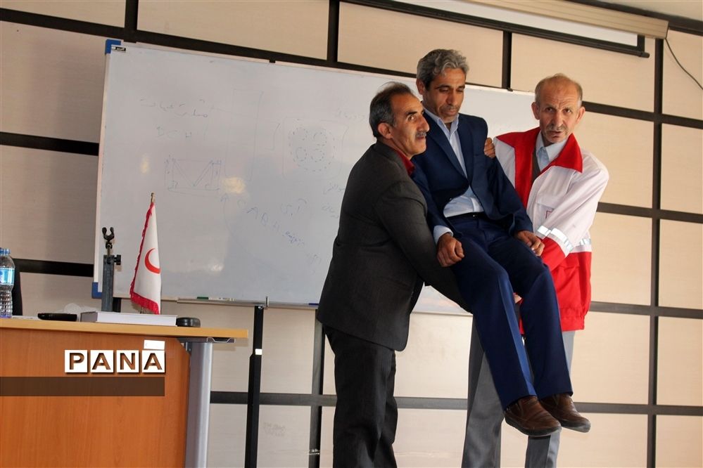 طرح ( پای درس ماه) در شهرستان بجنورد