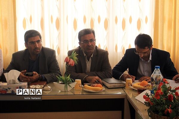 جلسه کارگروه بیست و یکمین مانور سراسری زلزله و ایمنی