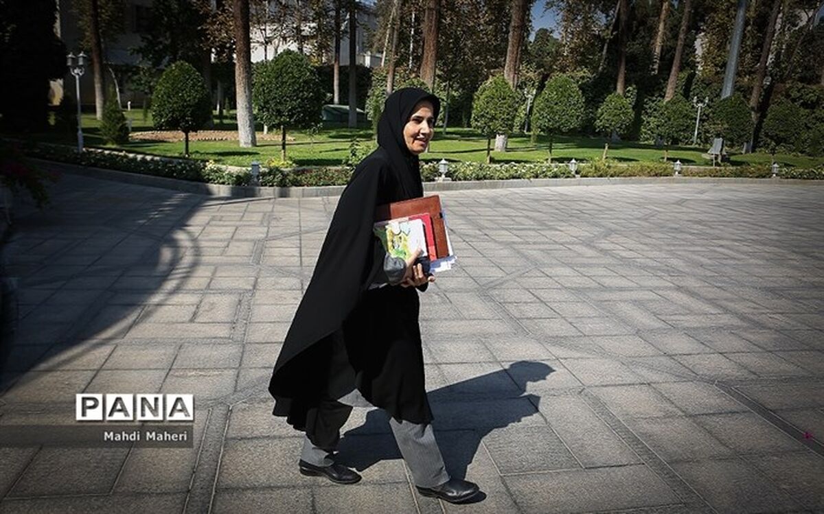 جنیدی:  دادستان باید بررسی 2 میلیارد دلار فساد در دولت قبل را آغاز کند