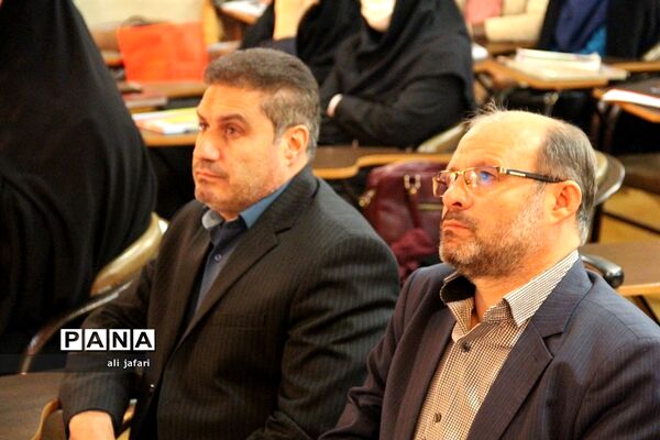 برگزاری دوره توانمند‌سازی درس تفکر و سبک زندگی