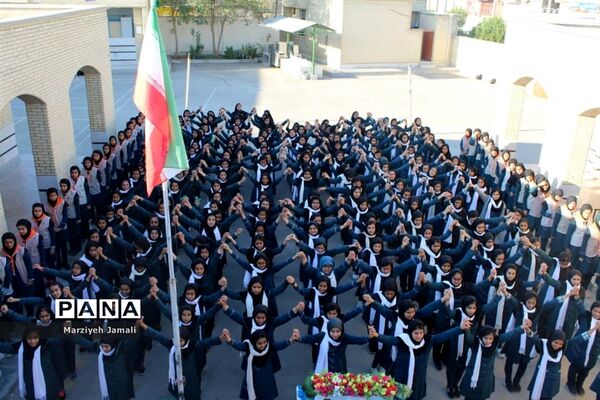 برگزاری جشن وحدت در مدرسه قاضی گله‌دار