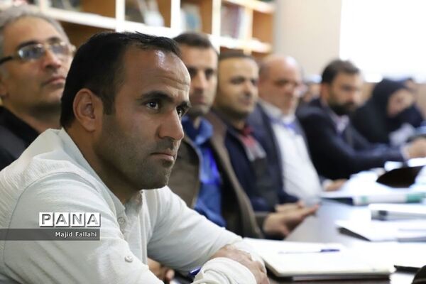 دوره آموزشی مهارتی طرح توانمند‌سازی مدرسان اردوهای دانش‌آموزی سراسر کشور