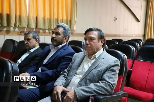 بازدید معاون پرورشی و فرهنگی  وزارت آموزش و پرورش از اولین جشنواره دستاورد‌های کانون‌های فرهنگی و تربیتی  مشهد