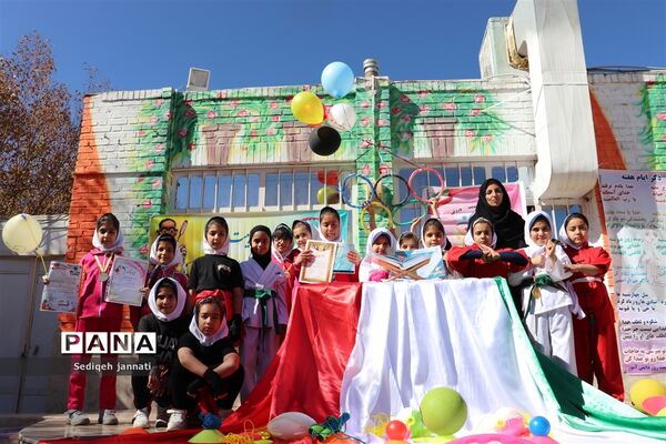 برگزاری المپیاد درون مدرسه ای در آباده