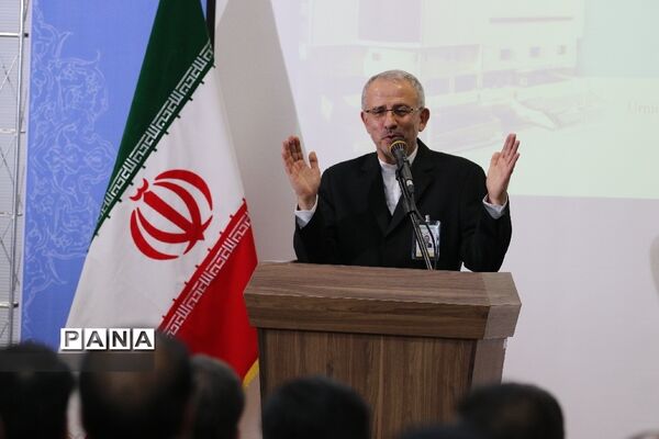 اولین روز سفر معاون اول رئیس جمهور به آذربایجان غربی