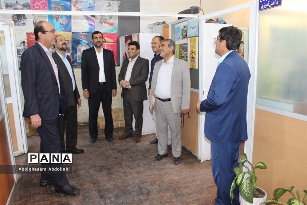 بازدید مدیرکل آموزش و پرورش استان بوشهر از سازمان دانش‌آموزی استان