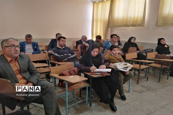 برگزاری دوره آموزشی ضمن خدمت ویژه مربیان المپیاد رویش ناحیه یک  شیراز