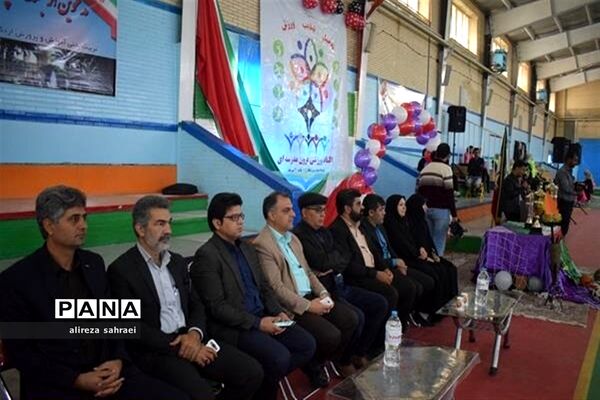 برگزاری آیین افتتاحیه المپیاد درون مدرسه‌ای به صورت قطبی در مجموعه ورزشی غدیر شهرستان اردکان