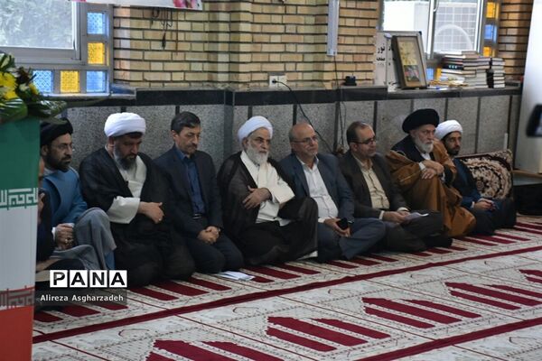 مراسم واگذاری ۱۲۵۰ فقره اسناد املاک علوی در بهنمیر