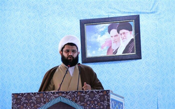 امام جمعه شهر قدس:حفظ انقلاب و مقدسات کشور به برکت تفکر و روحیه بسیجی است