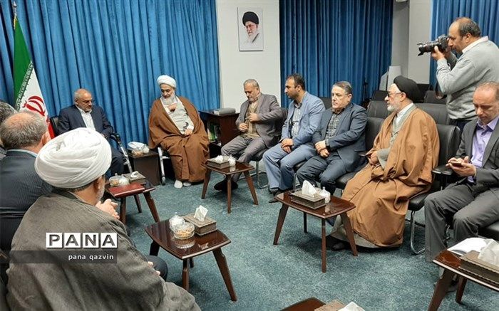 دیدار وزیر آموزش و پرورش با امام جمعه قزوین