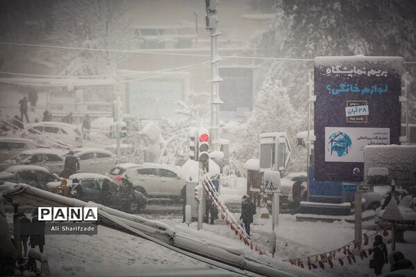بارش برف پاییزی در تهران