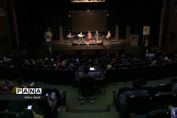 آیین گشایش سمپوزیوم ملی نقاشی آبرنگ ایران در شیراز