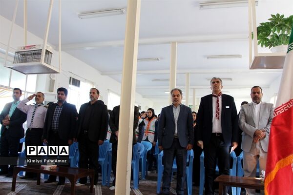 مانور پدافند غیرعامل در آموزشگاه نمونه تقوی شهرستان بیرجند