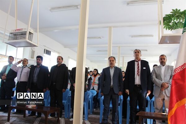مانور پدافند غیرعامل در آموزشگاه نمونه تقوی شهرستان بیرجند