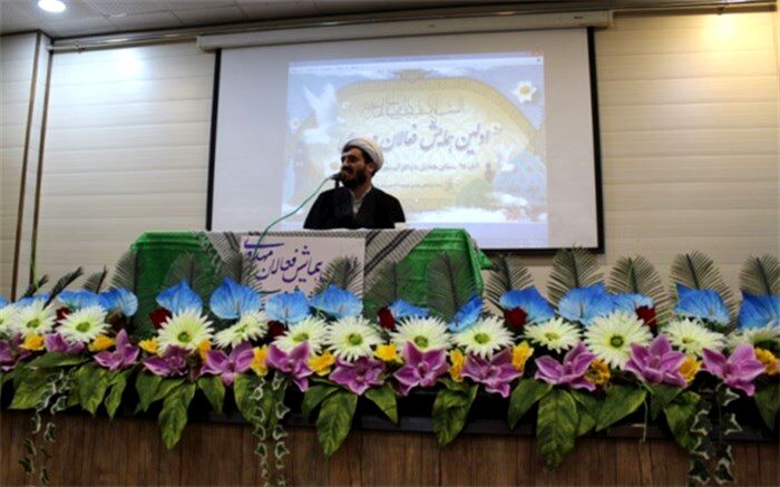 ریاست بنیاد موعود استان تهران :معرفت صحیح انسان درخداشناسی ،خودشناسی وشناختن جریان نبوت وامامت میباشد
