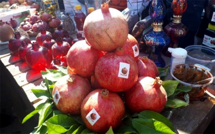 حضور ۱۲ هزار گردشگر در جشنواره انار سریزد