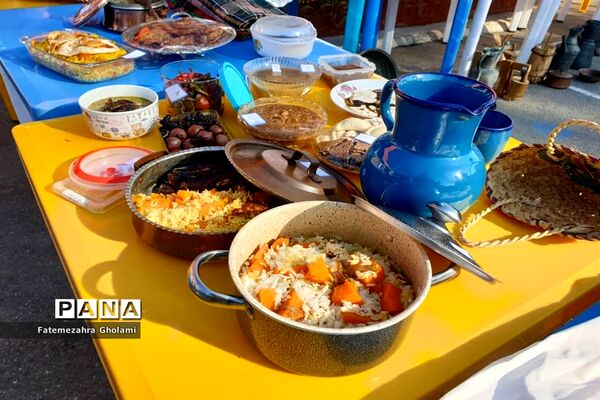 آیین گرامیداشت روز مازندران در دبیرستان معرفت محمودآباد