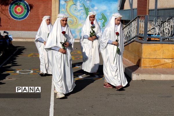 آیین متمرکزششمین دوره المپیادورزشی درون مدرسه‌ای در استان  البرز