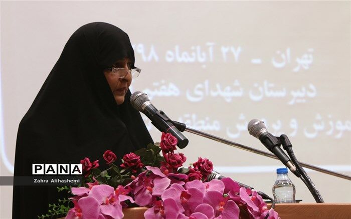 دانش آموزان مدرسه هفتم تیر، سفیران پیشگیری از آسیب های اجتماعی شدند